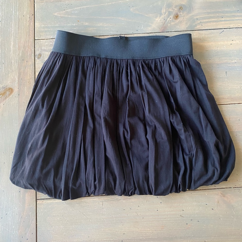 Ladies Forever 21 Black Skirt